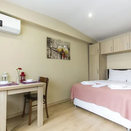 Apartment Aytur Suites 44 *